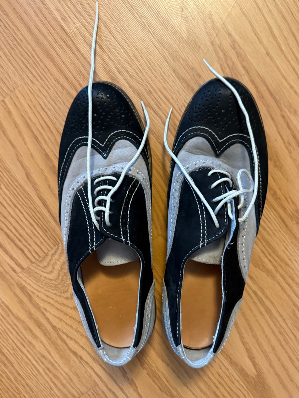Two-Tone Black and Gray Wingtip Italian Oxfords - 38